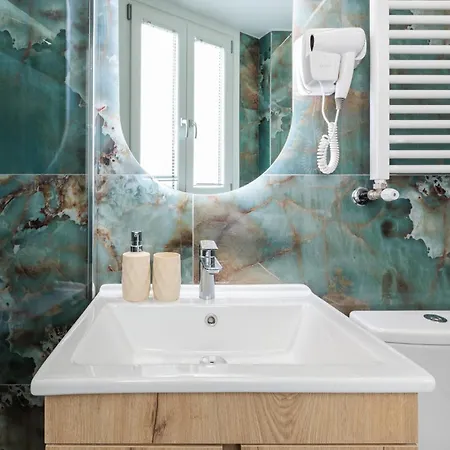 Apartment F & B Collection - Luxury