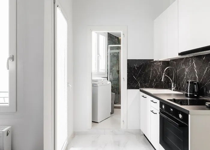 F & B Collection - Luxury *